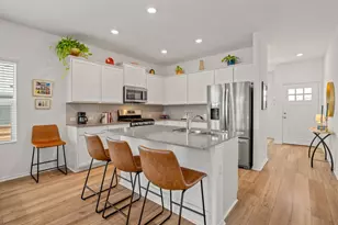 430 Buenos Aires, Kyle, TX 78640 - Photo 5