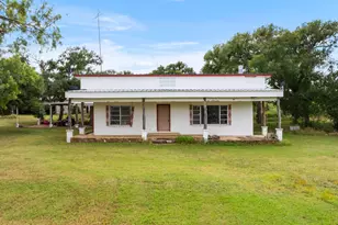 131 Blue Bird Ln, Tow, TX 78672 - Photo 7