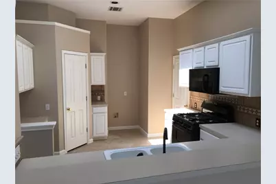 1105 Glendalough Drive, Pflugerville, TX 78660 - Photo 7