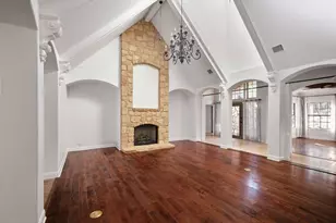 5612 Bonnell Vista St, Austin, TX 78731 - Photo 3