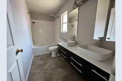 140 Fall Creek Drive, Kyle, TX 78640 - Photo 7