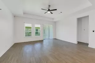 508 W Baylee Love Ln, Austin, TX 78717 - Photo 7