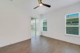 508 W Baylee Love Ln, Austin, TX 78717 - Photo 13