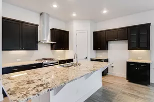 508 W Baylee Love Ln, Austin, TX 78717 - Photo 11
