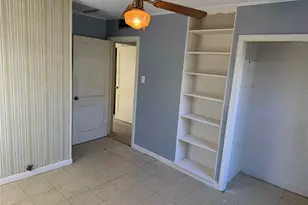 7103 Ryan Dr, Austin, TX 78757 - Photo 7