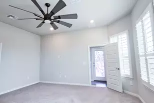 12716 Bloomington Dr, Austin, TX 78748 - Photo 31