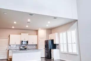 12716 Bloomington Dr, Austin, TX 78748 - Photo 15