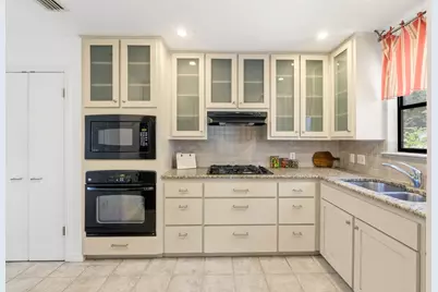 6702 Cat Creek Trail, Austin, TX 78731 - Photo 3