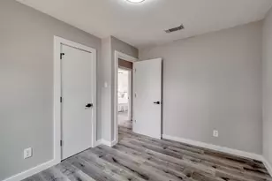 409 Talley St, Taylor, TX 76574 - Photo 21