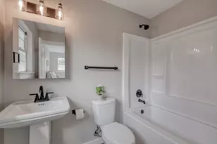 409 Talley St, Taylor, TX 76574 - Photo 17