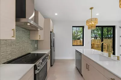 802 Philco Drive #2, Austin, TX 78745 - Photo 9