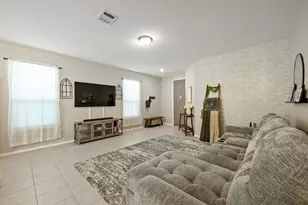 175 Gustaf Trl, Kyle, TX 78640 - Photo 7