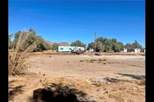 38898 Valley Center Rd, Out of State, CA 92365 - Photo 21