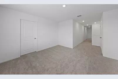 14400 Wahlbergs Pass, Elgin, TX 78621 - Photo 5