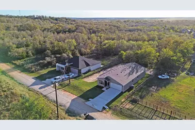 151 Kawainui Lane, Bastrop, TX 78602 - Photo 37