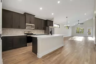 151 Kawainui Ln, Bastrop, TX 78602 - Photo 7