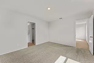 422 Low Pasture Trl, San Marcos, TX 78666 - Photo 19