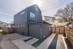 2004 Chestnut Ave, Austin, TX 78722 - Photo 35