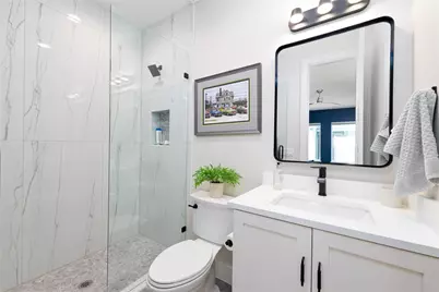 2004 Chestnut Avenue #1, Austin, TX 78722 - Photo 31