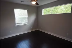 6913 Providence Ave, Austin, TX 78752 - Photo 21