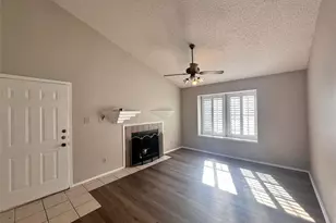 1411 Gracy Farms Ln, Austin, TX 78758 - Photo 3