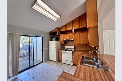 1411 Gracy Farms Lane #102, Austin, TX 78758 - Photo 5