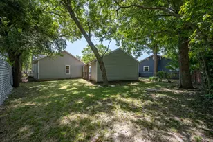 1208 S Church St, Georgetown, TX 78626 - Photo 31