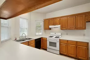 1208 S Church St, Georgetown, TX 78626 - Photo 11