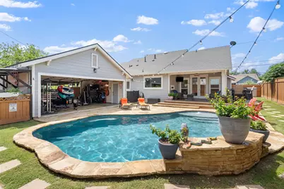 601 W 17th Street, Georgetown, TX 78626 - Photo 1