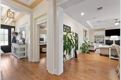 601 W 17th Street, Georgetown, TX 78626 - Photo 17