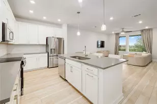 207 Flowers Ave, Hutto, TX 78634 - Photo 11