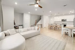 207 Flowers Ave, Hutto, TX 78634 - Photo 3