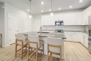 207 Flowers Ave, Hutto, TX 78634 - Photo 9