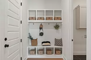 1242 Robin Trail, Round Rock, TX 78681 - Photo 5