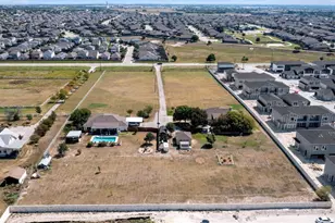 8010 County Road 110 Rd, Round Rock, TX 78665 - Photo 31