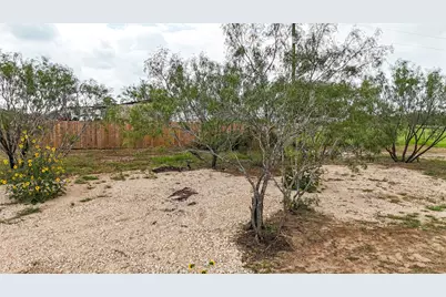 4013 Old Colony Line Road, Dale, TX 78616 - Photo 7