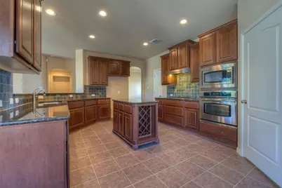 7524 Bonniebrook Drive, Austin, TX 78735 - Photo 7