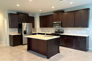 147 Mary Max Cir, San Marcos, TX 78666 - Photo 3