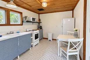 340 N Alister St, Port Aransas, TX 78373 - Photo 7