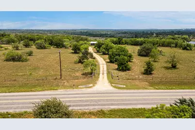 411 Fm 86 Highway, Red Rock, TX 78662 - Photo 3