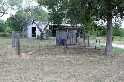 411 Fm 86 Highway, Red Rock, TX 78662 - Photo 27