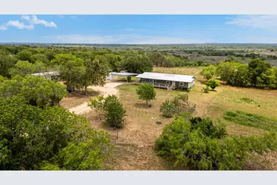411 Fm 86 Highway, Red Rock, TX 78662 - Photo 5