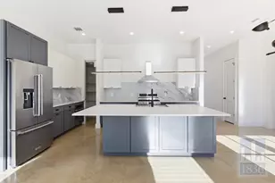 4701 Sara Dr, Austin, TX 78721 - Photo 3