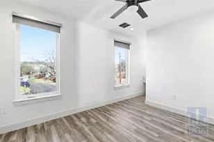 4701 Sara Dr, Austin, TX 78721 - Photo 19