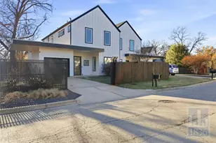 4701 Sara Dr, Austin, TX 78721 - Photo 33