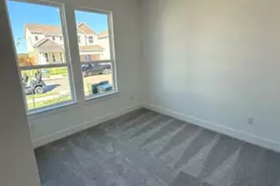 130 Sincere Dr, Kyle, TX 78640 - Photo 9