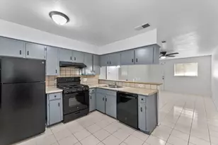 11103 Renel Dr, Austin, TX 78758 - Photo 5