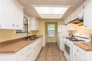 5006 Sara Dr, Austin, TX 78721 - Photo 11