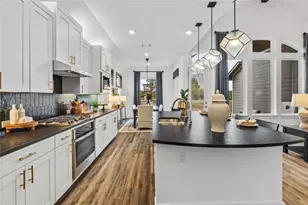 128 Sandrock Trl, Georgetown, TX 78633 - Photo 11