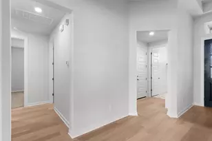 128 Sandrock Trl, Georgetown, TX 78633 - Photo 15